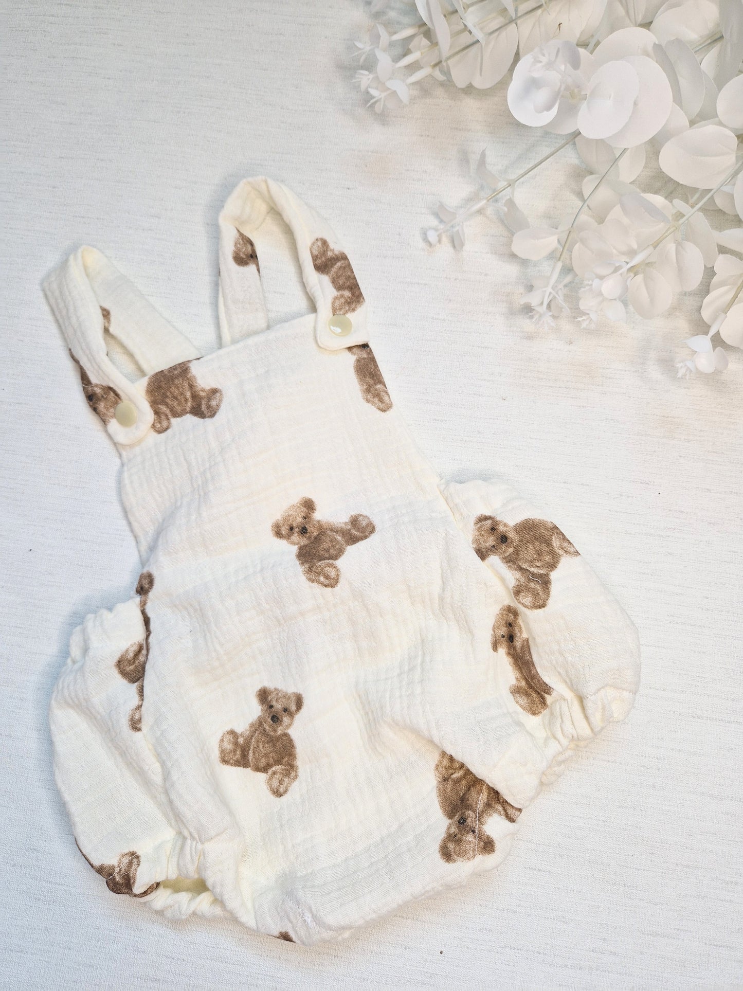 Unisex bear muslin romper