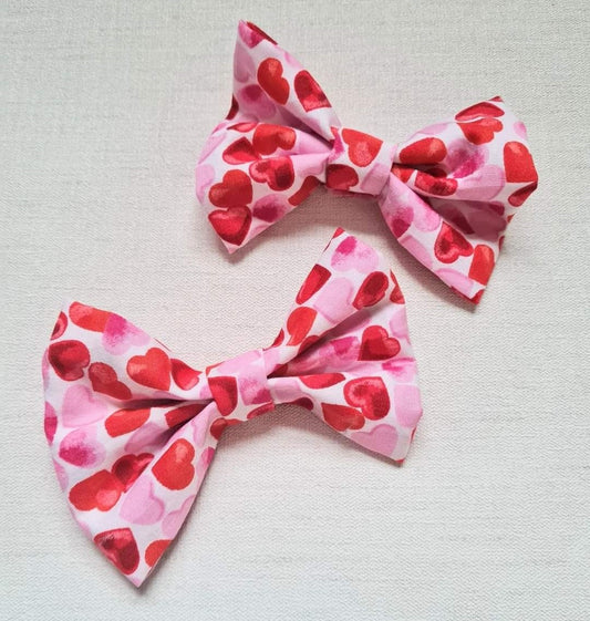 Pink heart bows