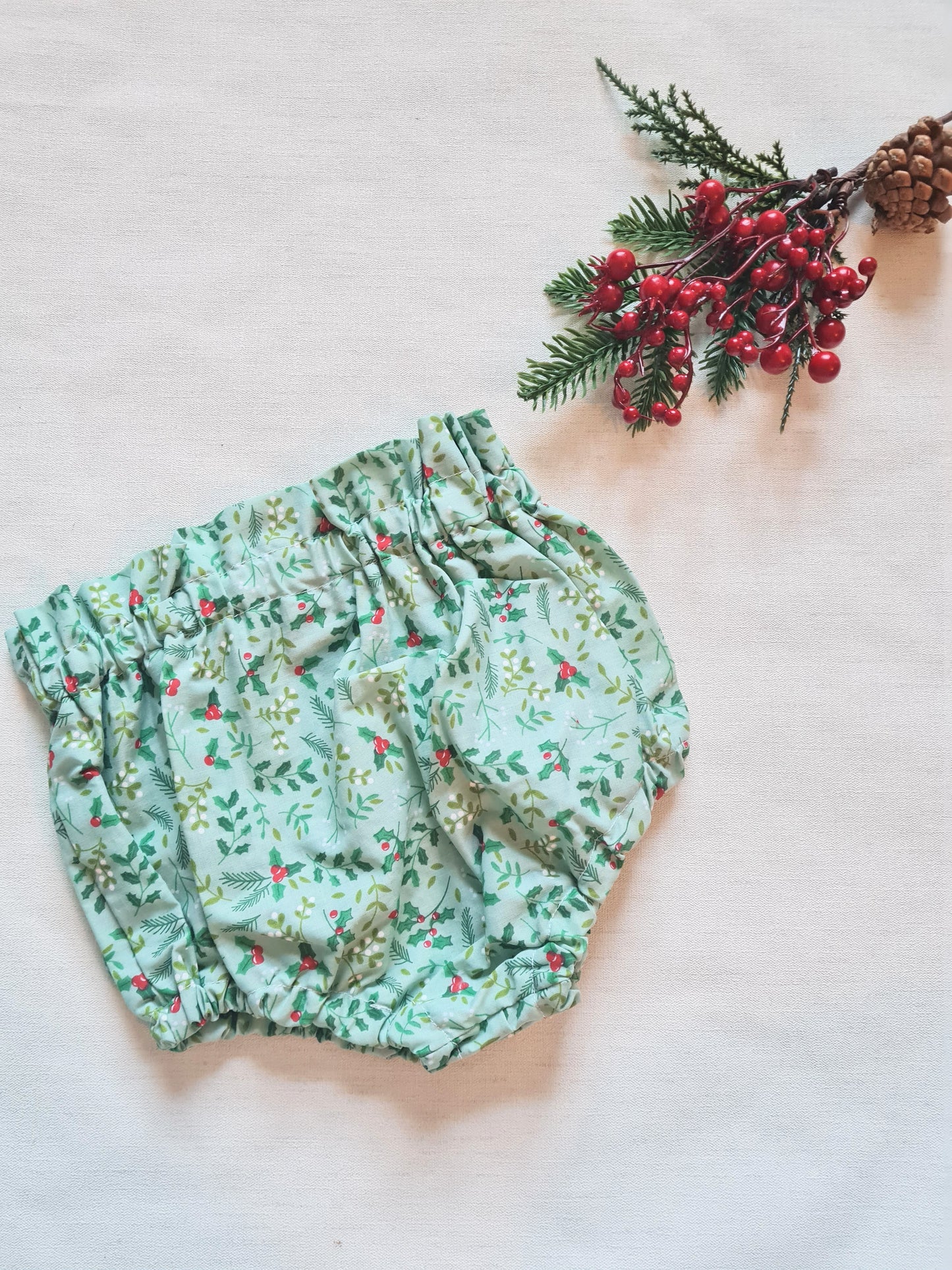 Holly bloomers 9-12 months