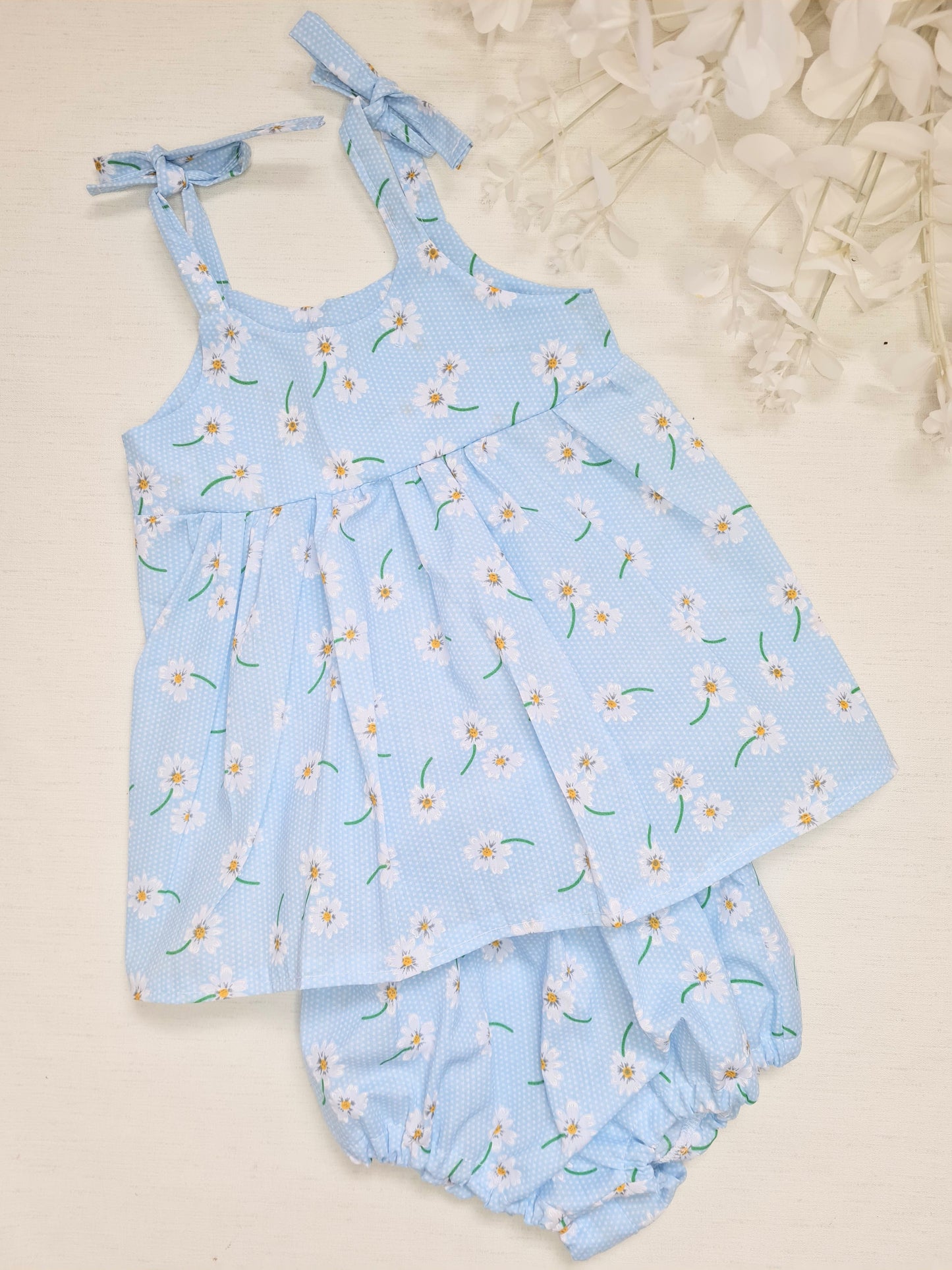 Blue daisy spring 2 piece 9-12 months